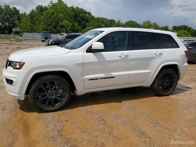 2018 Jeep Grand Cherokee — VIN 1C4RJEAG2JC488963