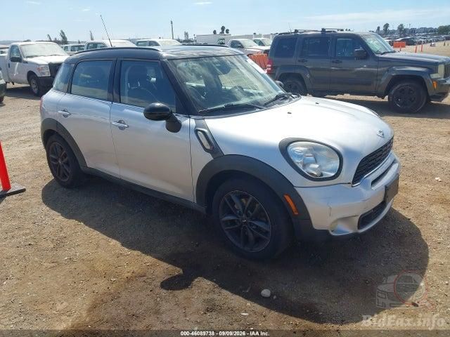 2013 Mini Cooper — VIN WMWZC3C55DWP20854