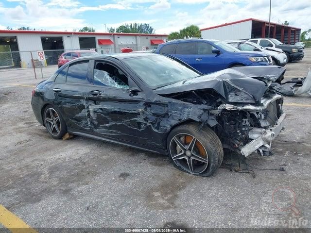 2016 Mercedes Benz C Class — VIN 55SWF6EB5GU117315