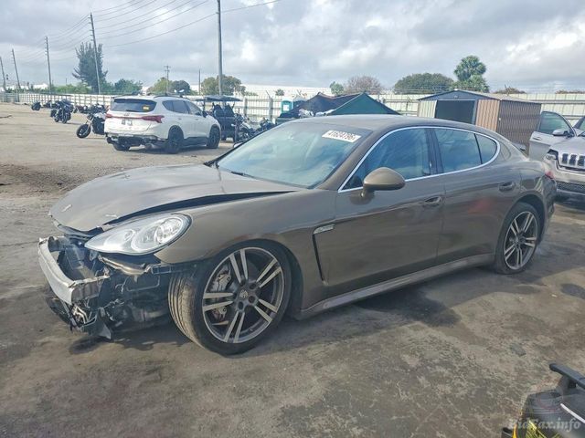 2011 Porsche Panamera — VIN WP0AB2A74BL060824