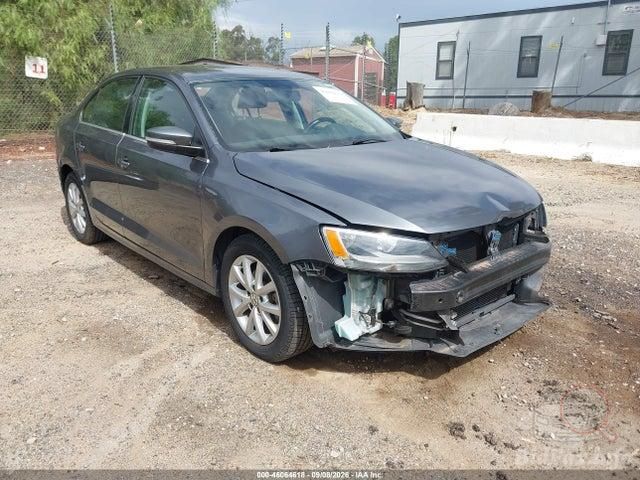 2013 Volkswagen Jetta — VIN 3VWDP7AJ5DM445637