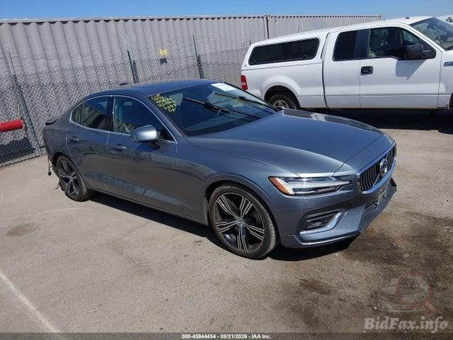 2019 Volvo S60 — VIN 7JRA22TL0KG015593