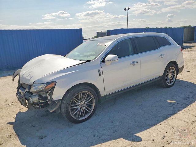 2016 Lincoln Mkt — VIN 2LMHJ5AT8GBL00514