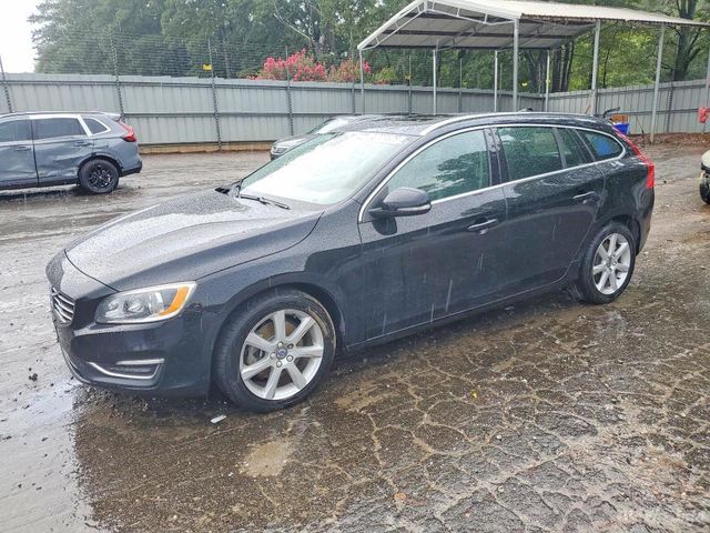 2016 Volvo V60 — VIN YV140MEK5G1289166