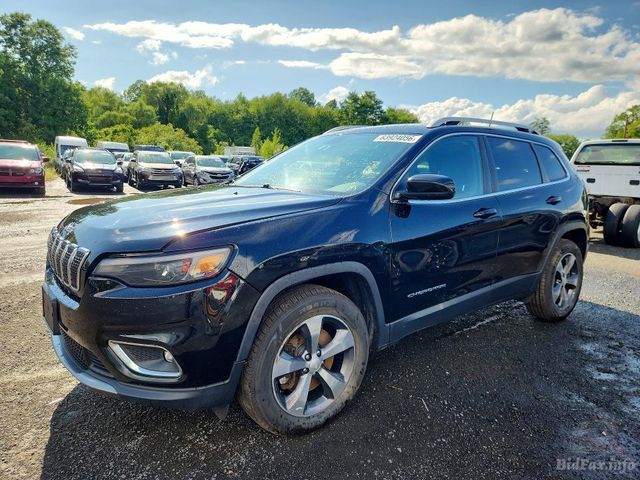 2019 Jeep Cherokee — VIN 1C4PJMDXXKD465830
