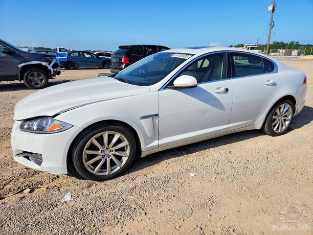 2015 Jaguar Xf — VIN SAJWA0FS2FPU68426