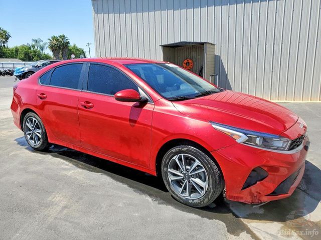 2023 Kia Forte — VIN 3KPF24AD5PE550129 — Lot photographs 4