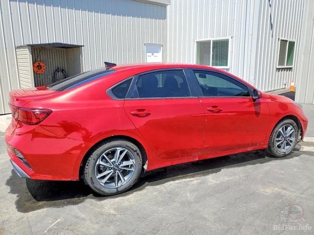 2023 Kia Forte — VIN 3KPF24AD5PE550129 — Lot photographs 3