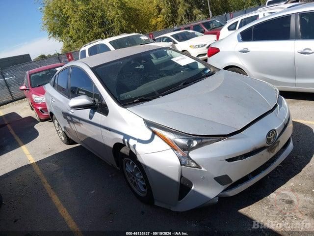 2018 Toyota Prius — VIN JTDKBRFU7J3586925