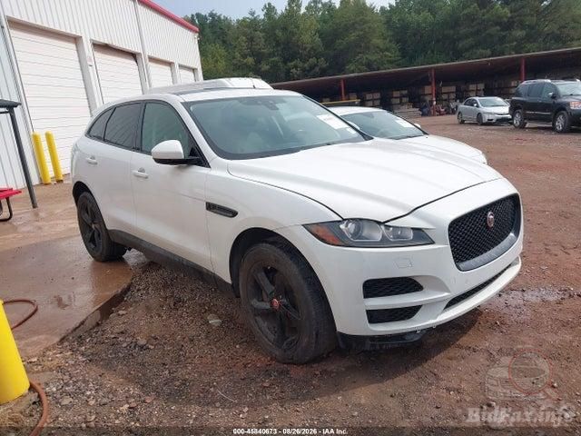 2017 Jaguar F Pace — VIN SADCJ2BN3HA892575