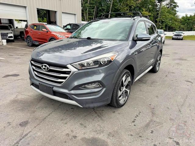 2017 Hyundai Tucson — VIN KM8J3CA24HU554624