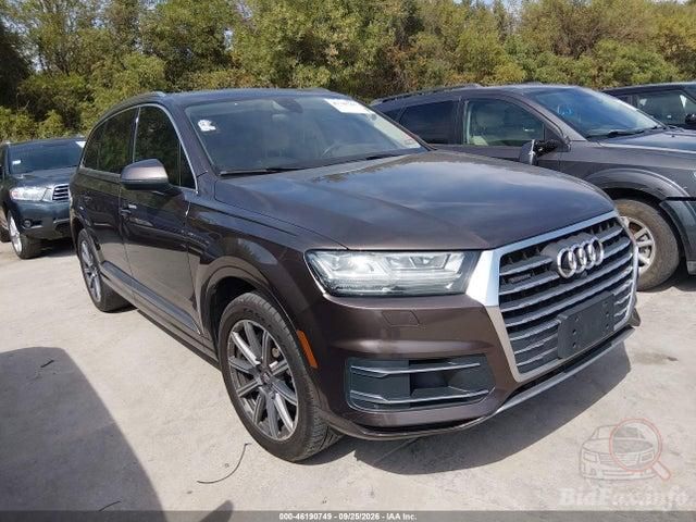 2017 Audi Q7 — VIN WA1VAAF72HD037384