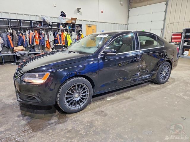 2013 Volkswagen Jetta — VIN 3VWDP7AJ6DM451172