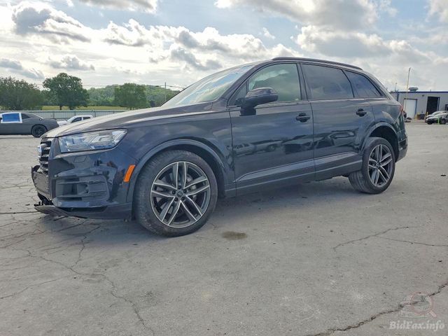 2018 Audi Q7 — VIN WA1VAAF7XJD034738